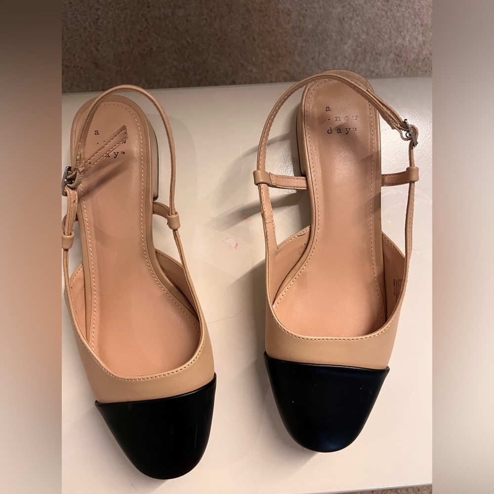 Slingbacks